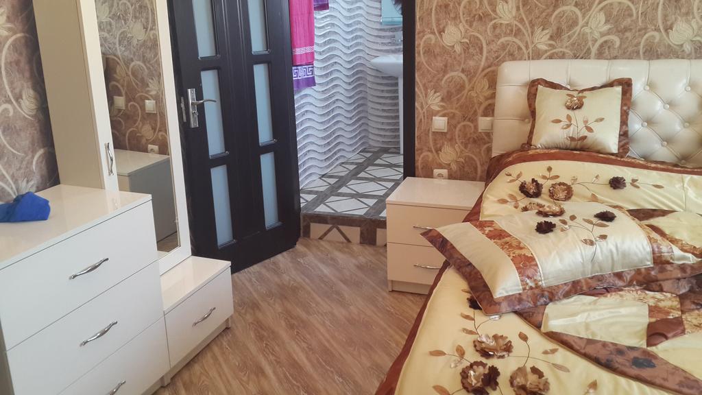 Edemi Hotel Kutaisi Room photo